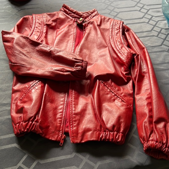 🚨Vintage 1980’s Red Leather Jacket🚨 - Picture 1 of 8